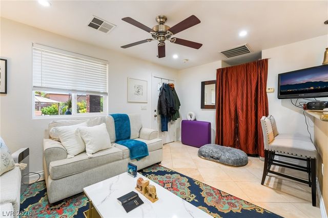 6540 Laredo Street, Las Vegas, NV 89146