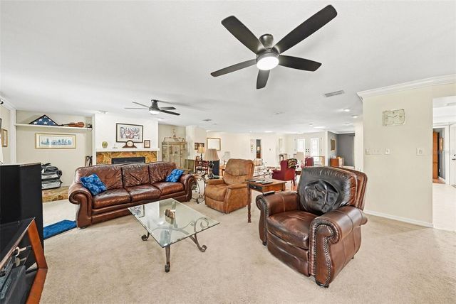 1009 MORFIELD LANE, Brandon, FL 33511