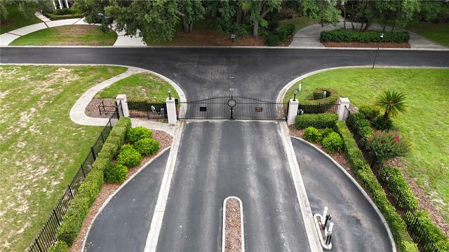 1009 MORFIELD LANE, Brandon, FL 33511