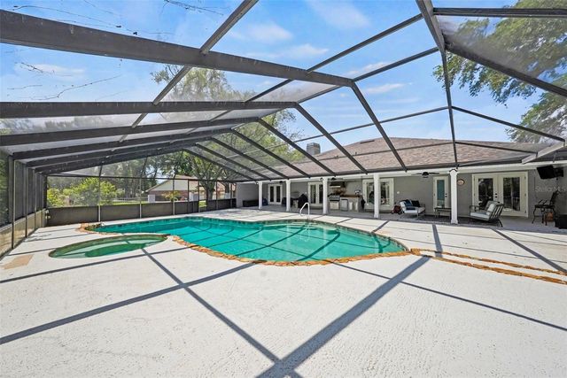 1009 MORFIELD LANE, Brandon, FL 33511