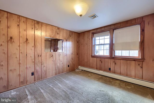 75 CHURCH RD, Etters, PA 17319