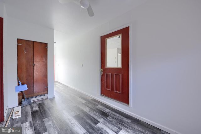 75 CHURCH RD, Etters, PA 17319