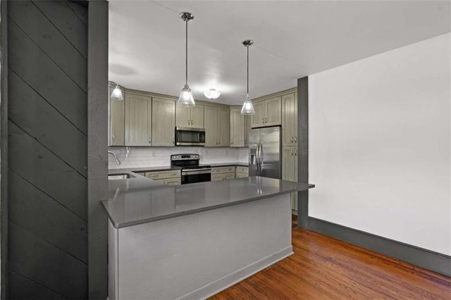 1610 Brewer Boulevard, Atlanta, GA 30310