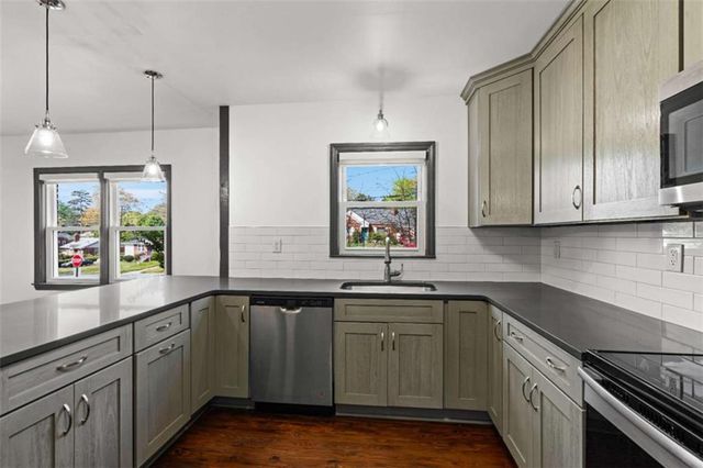 1610 Brewer Boulevard, Atlanta, GA 30310