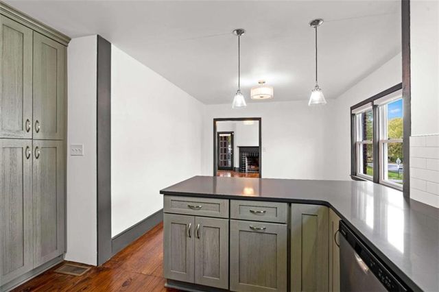 1610 Brewer Boulevard, Atlanta, GA 30310