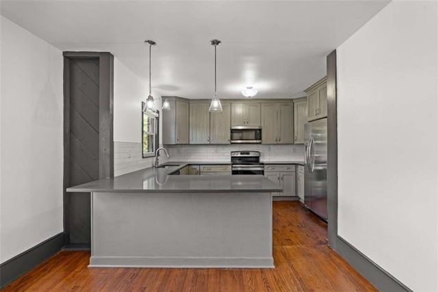 1610 Brewer Boulevard, Atlanta, GA 30310