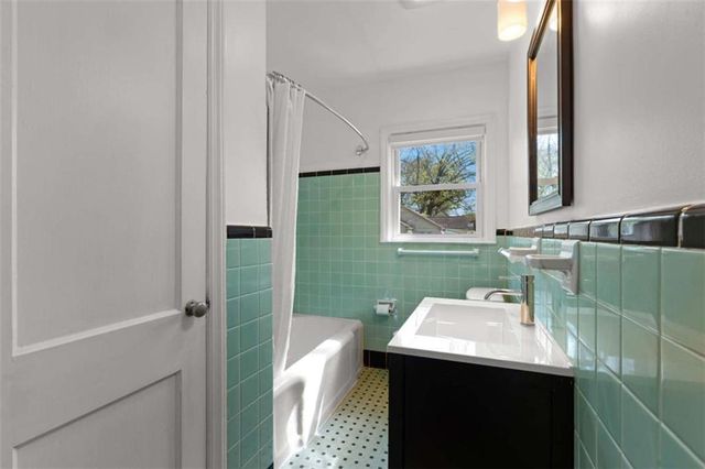 1610 Brewer Boulevard, Atlanta, GA 30310