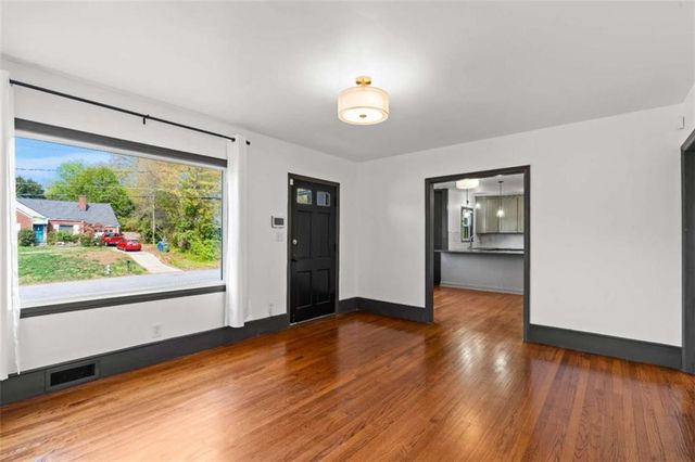 1610 Brewer Boulevard, Atlanta, GA 30310