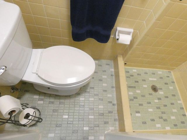 5109 CARDIFF DRIVE, Holiday, FL 34690