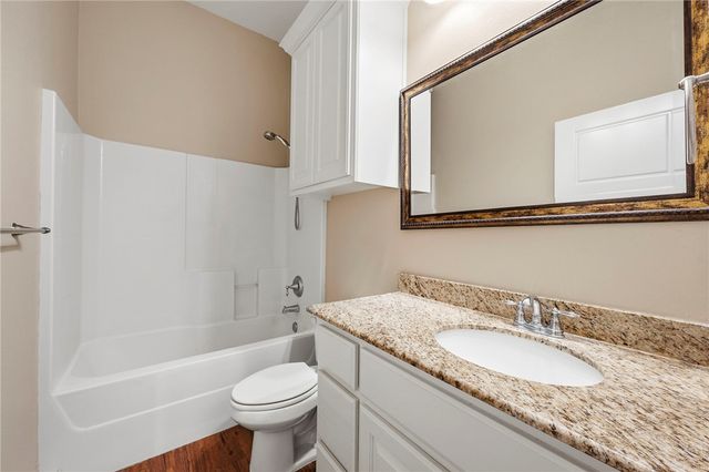4102 Whispering Creek Drive, College Station, TX 77845
