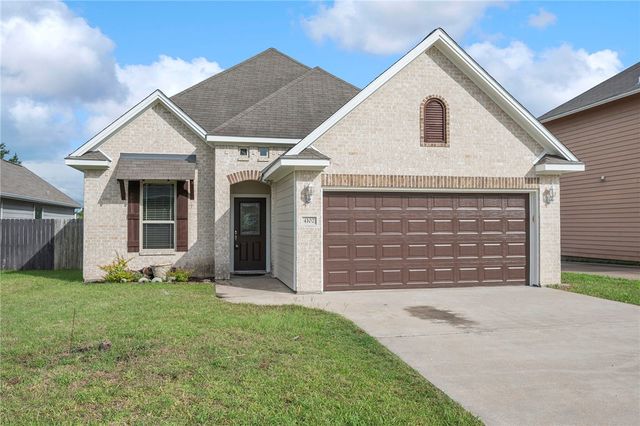 4102 Whispering Creek Drive, College Station, TX 77845