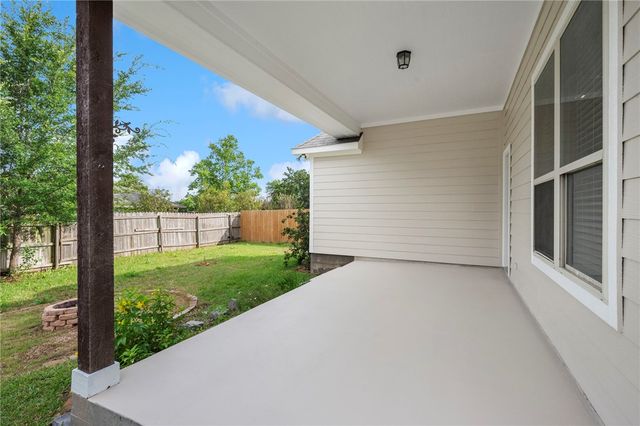 4102 Whispering Creek Drive, College Station, TX 77845