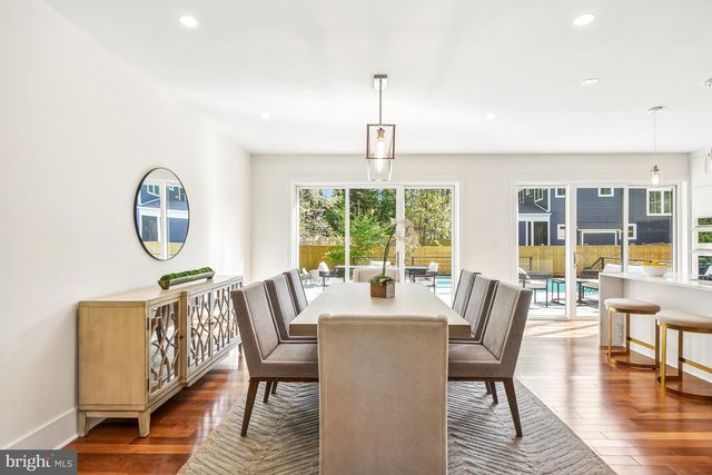 7301 MARBURY RD, Bethesda, MD 20817