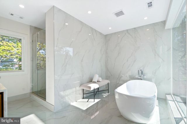 7301 MARBURY RD, Bethesda, MD 20817