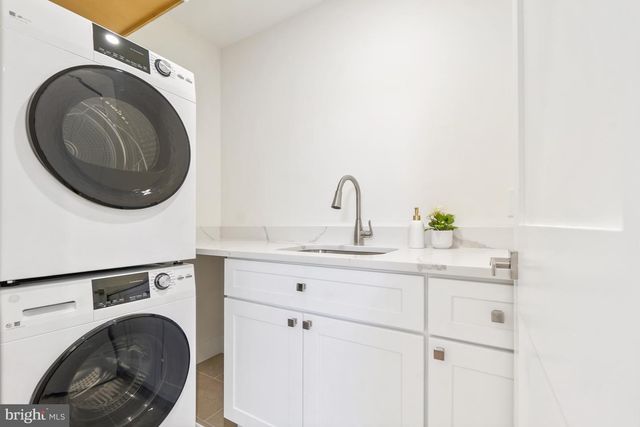 7301 MARBURY RD, Bethesda, MD 20817