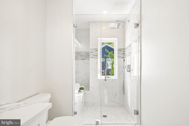 7301 MARBURY RD, Bethesda, MD 20817