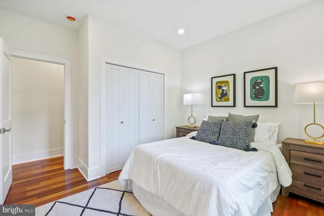 7301 MARBURY RD, Bethesda, MD 20817