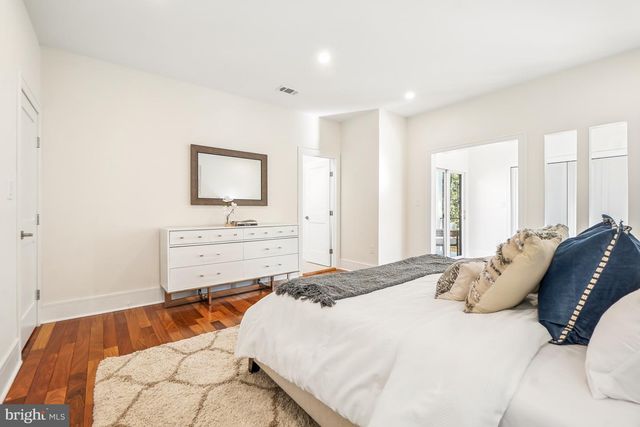 7301 MARBURY RD, Bethesda, MD 20817