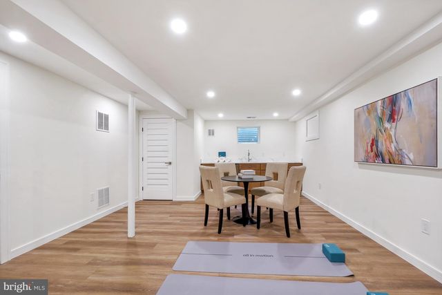 7301 MARBURY RD, Bethesda, MD 20817