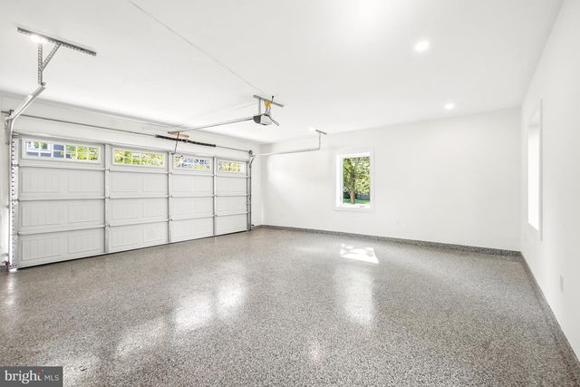7301 MARBURY RD, Bethesda, MD 20817