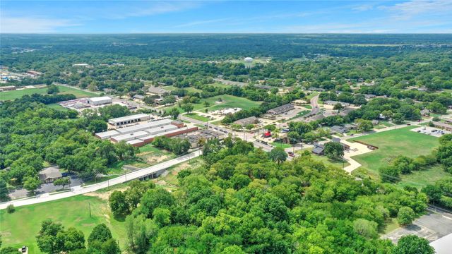 2625 N Travis Street, Sherman, TX 75092