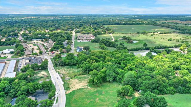 2625 N Travis Street, Sherman, TX 75092