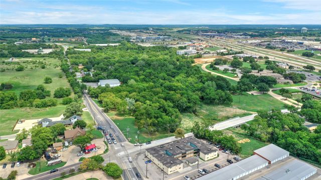 2625 N Travis Street, Sherman, TX 75092