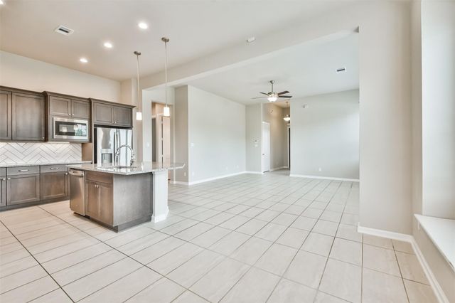 27025 Sofia Forest Drive, Magnolia, TX 77354