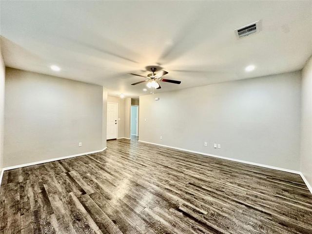 12113 Jude Way, Yukon, OK 73099