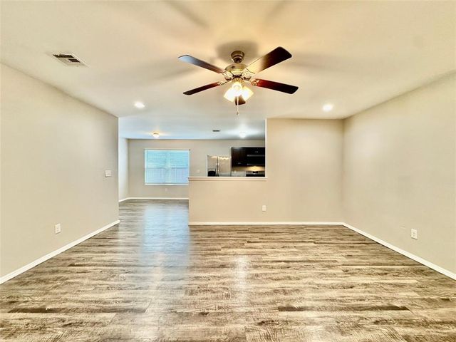 12113 Jude Way, Yukon, OK 73099