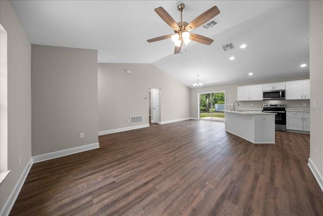 13556 SE 102ND COURT, Belleview, FL 34420