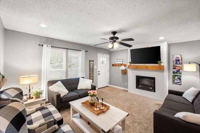 3809 Springtime Court, Arlington, TX 76017
