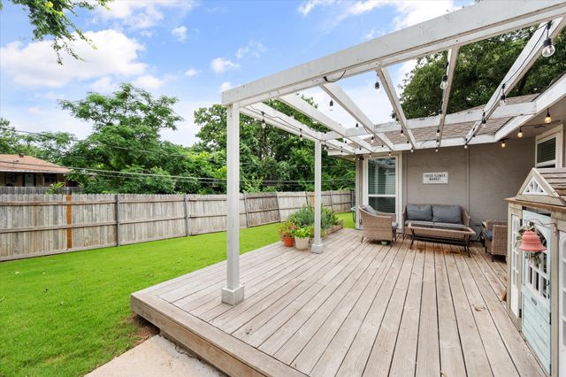 3809 Springtime Court, Arlington, TX 76017