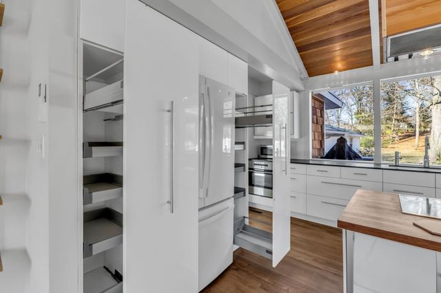 416 Barrywood Dr, Nashville, TN 37211