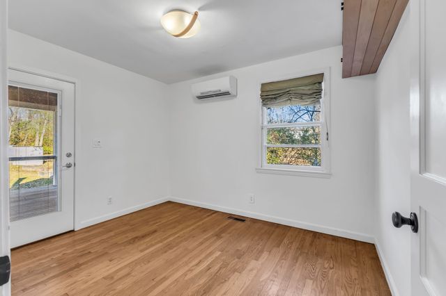 416 Barrywood Dr, Nashville, TN 37211