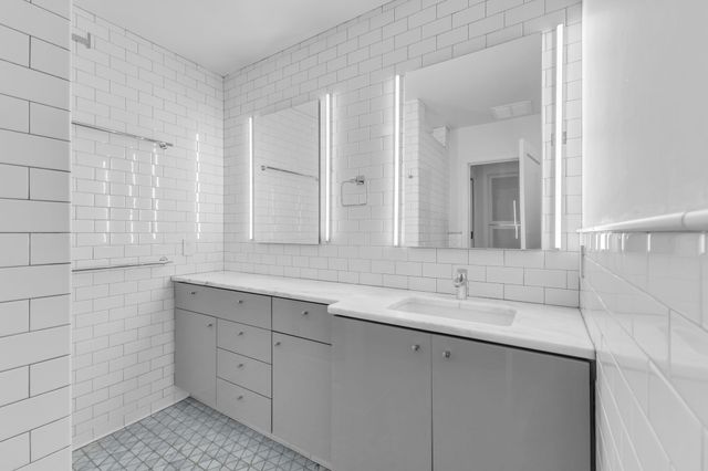 416 Barrywood Dr, Nashville, TN 37211