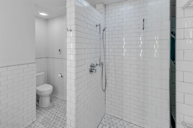 416 Barrywood Dr, Nashville, TN 37211