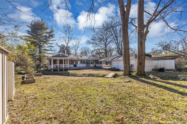 416 Barrywood Dr, Nashville, TN 37211