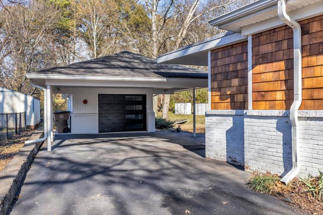 416 Barrywood Dr, Nashville, TN 37211