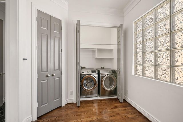 1902 Greenwich Place Drive, Houston, TX 77019