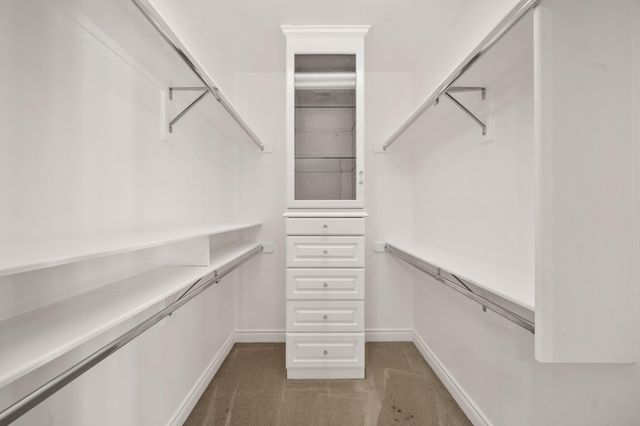 1902 Greenwich Place Drive, Houston, TX 77019