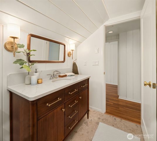 1810 N Union Avenue, Tacoma, WA 98406