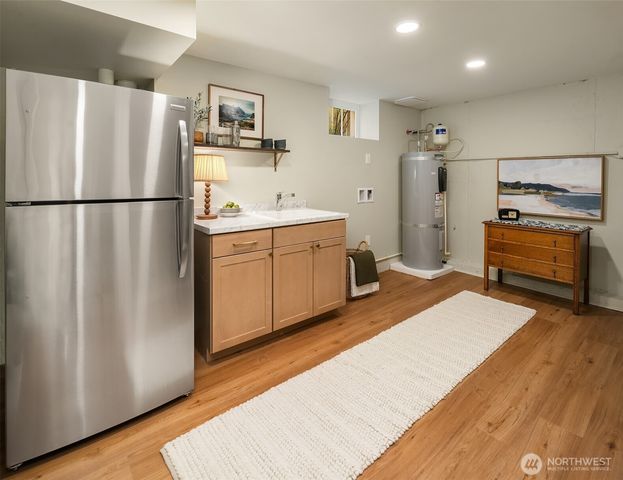 1810 N Union Avenue, Tacoma, WA 98406