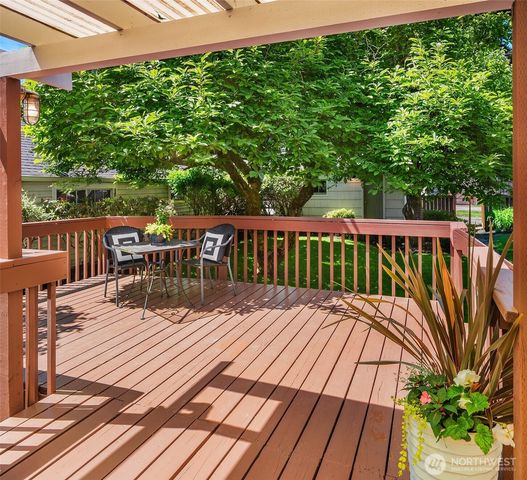 1810 N Union Avenue, Tacoma, WA 98406
