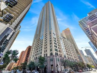 33 W ONTARIO Street 21H, Chicago, IL 60654