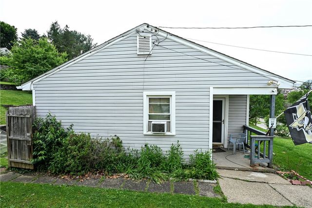 212 Dersam Street, Port Vue, PA 15133