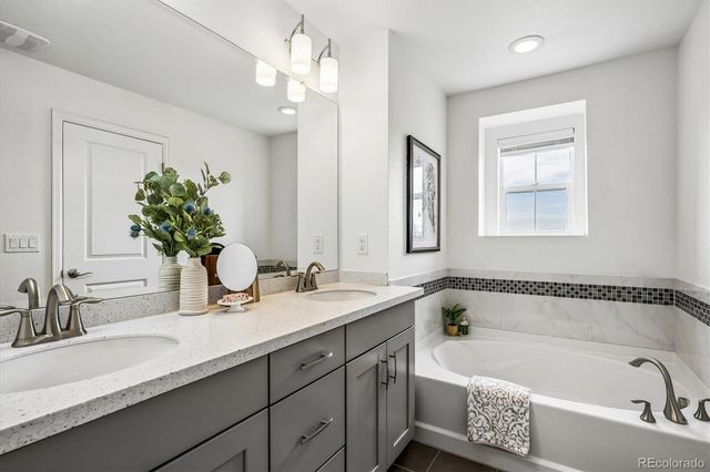 5167 Clinton Street, Denver, CO 80238