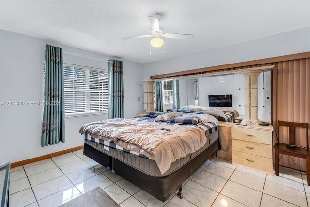 11937 SW 117th Court, Miami, FL 33186