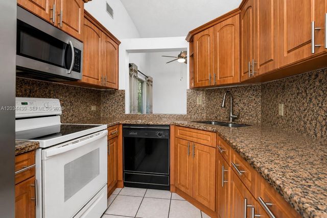 11937 SW 117th Court, Miami, FL 33186