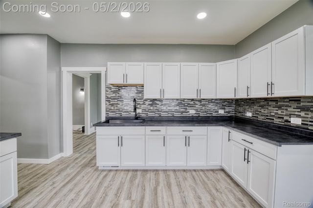430 Holbrook Street, Detroit, MI 48202